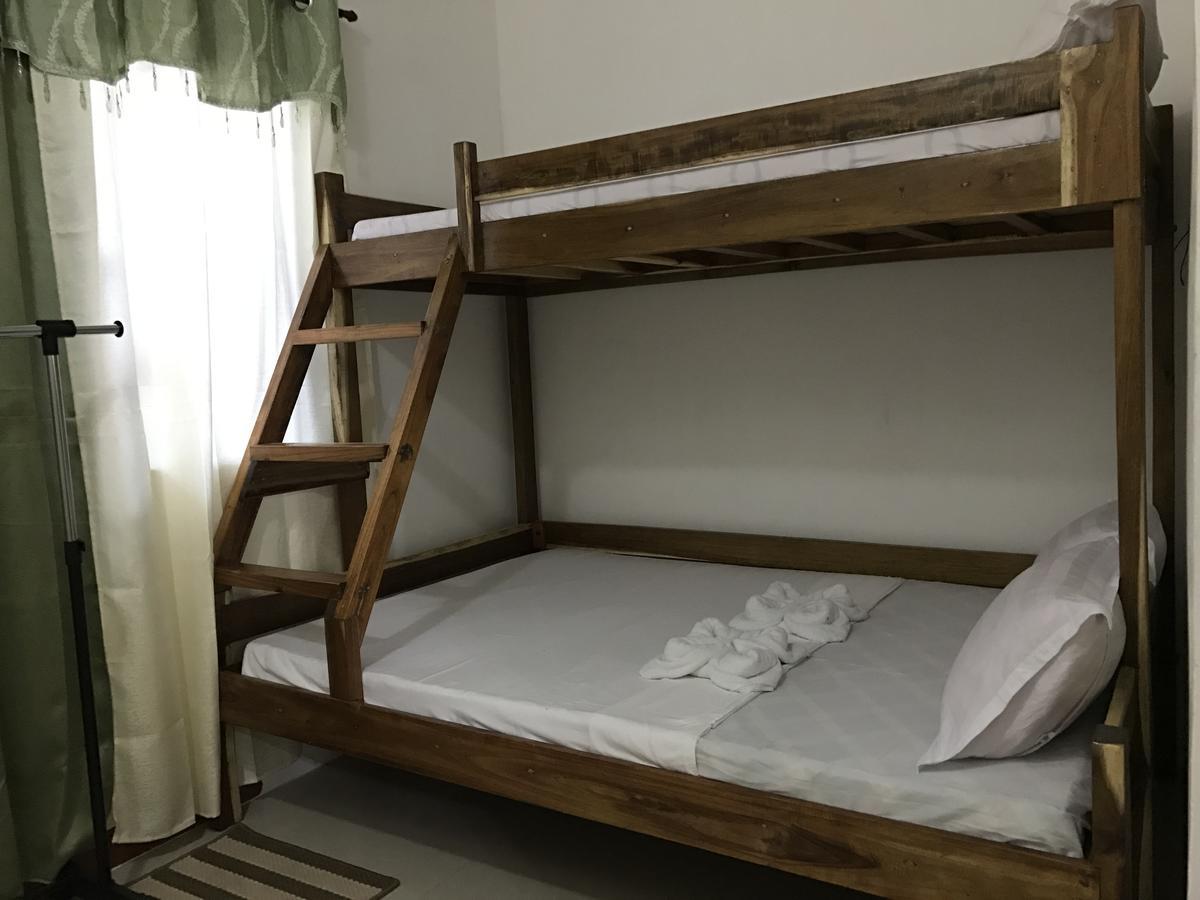 Queen Elena Lodge إل نيدو المظهر الخارجي الصورة