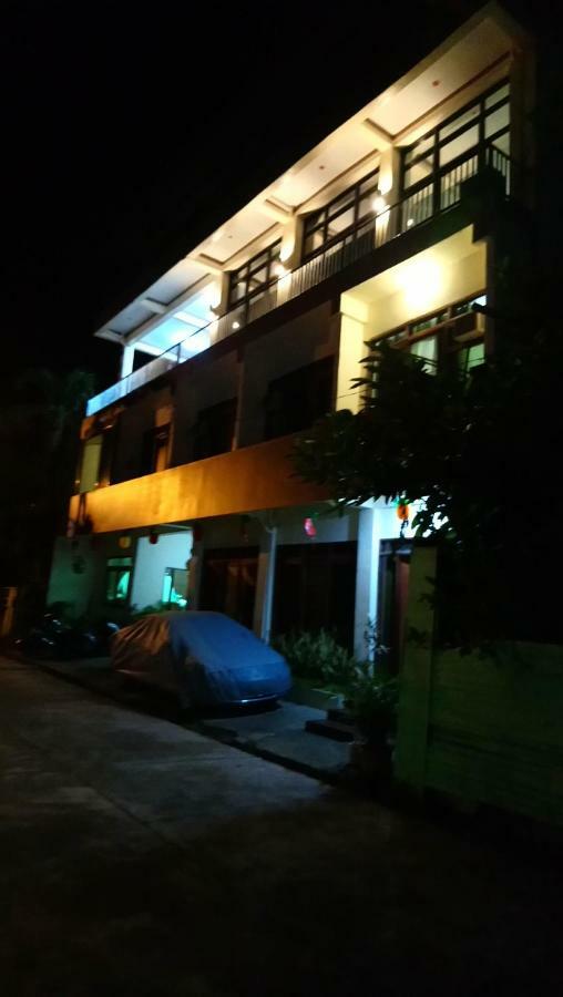 Queen Elena Lodge إل نيدو المظهر الخارجي الصورة